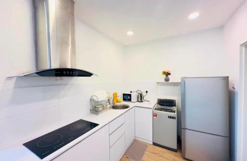 Kuarters Kampung Pandan Hotel | Taragon puteri bintang klcc view studio apartment