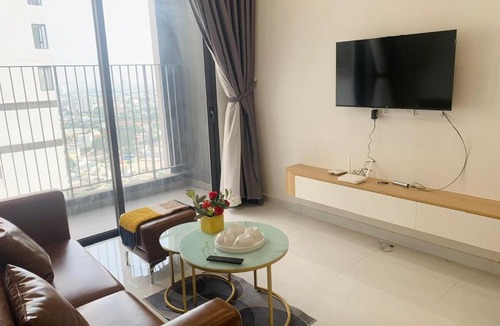Thuan An Apartment | Tayastay - 2BR Apt w Pool,Gym,near Aeon Mall, Vsip - ThuanAn Center