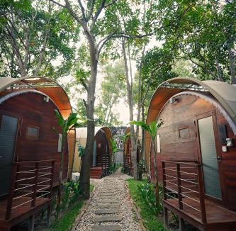 Sangkat Sla Kram Hotel | Templation Hotel