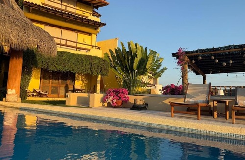 Ixtapa - Zihuatanejo Villa | Terrific 4-bedroom villa, private pool and Zihua bay views. Service included!