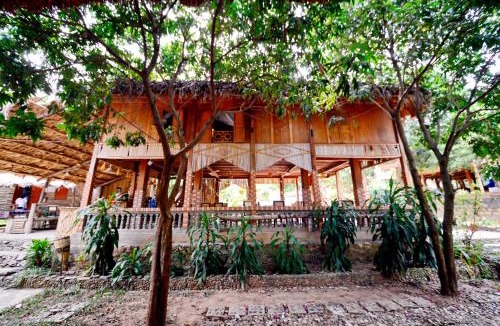 Mai Chau Ski Chalet | Thái Tâm homestay