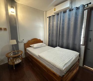 Houayxay Hotel | THADAN GUEST HOUSE