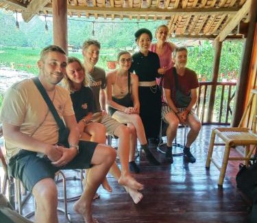 Quang Uyen House | Thai Homestay