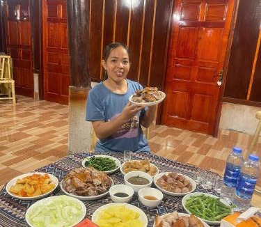 Quang Uyen House | Thai Homestay