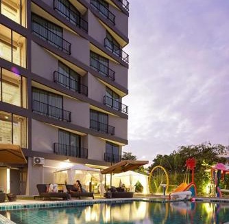 Pak Phraek Hotel | The 28th Hotel