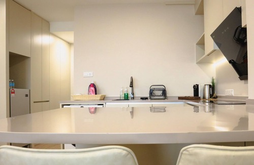 Tanjung Aru Hotel | The Aru Hotel, Aru Suites by Ayuhouz