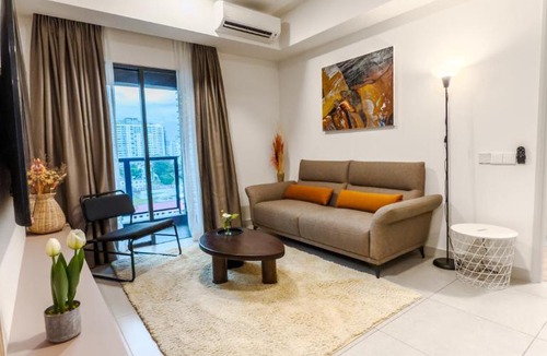 Kuala Lumpur Apartment | The Atrium at Jalan Ampang by OKBnB - 3Bedroom Apartment with FREE WiFi & Carpark