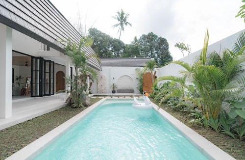 Candi Binangun Villa | The Cendana Villa Yogyakarta