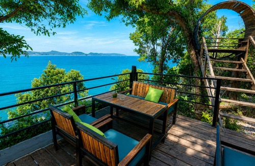 Koh Rong Sanloem Hostel | The Cliff Hostel