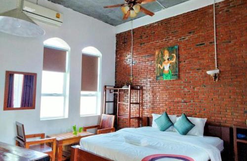 Svay Pao Hostel | The Coconut House Hotel