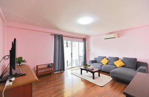 Su Thep Apartment | The Cozy house near CMU