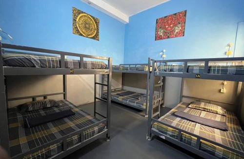 Daun Penh Hostel | The Eighty8 PP