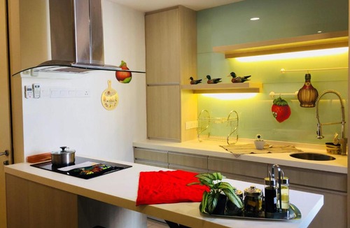Ara Damansara Apartment | The Eve|LRT To KLCC|Car park|Wifi|Malls