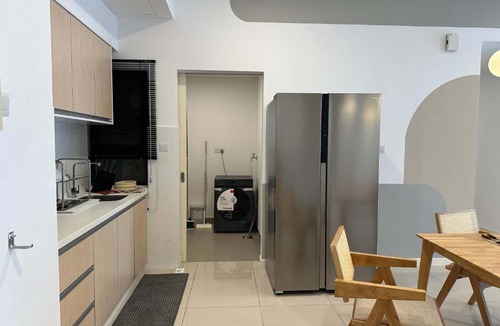 Bukit Jelutong Apartment | The Fabulous Renai at Renai Jelutong