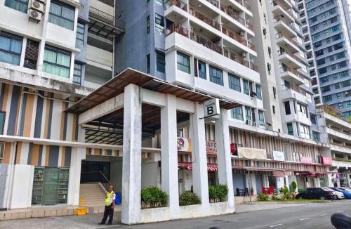 Sekudai Apartment | The Garden 2BR 4Pax Cozy Stylish Netflix BySTAY