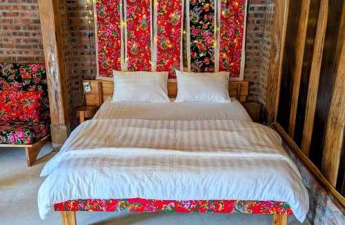 Sa Pa Ski Chalet | The Happy Happy Bungalow of Happiness!