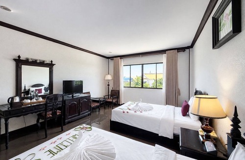 Sangkat Sla Kram Hotel | The Heritage Courtyard