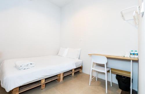 Talat Yot Hostel | The Hidden Khaosan Rambutri - เดอะ ฮิดเดน ข้าวสาร รามบุตรี