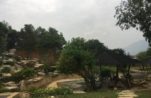 Quoc Oai Resort | The Hideout Villa