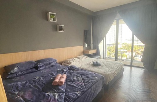 Seri Tanjung Pinang Apartment | The Landmark By Pearl Heritage Homestay & Guest House