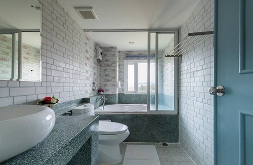 Chiang Mai Hotel | The Lilly Hotel