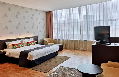 Kuching Hotel | The LimeTree Hotel, Kuching