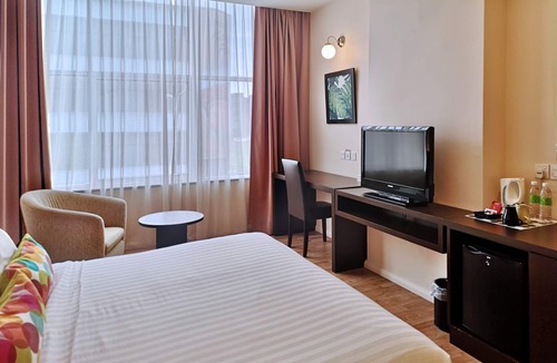 Kuching Hotel | The LimeTree Hotel