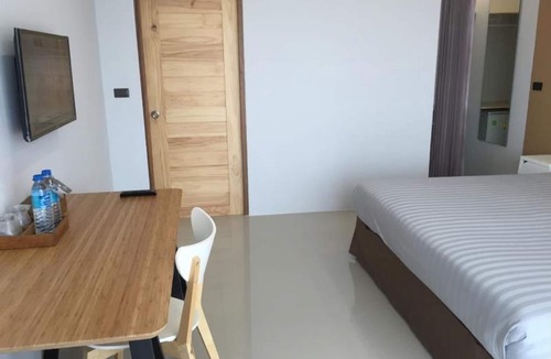 Sung Noen Hotel | The Lofts Eco