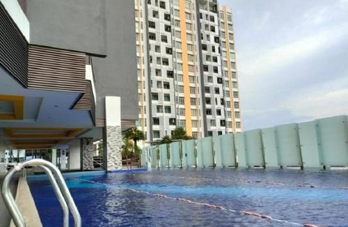 Kampung Kuchai Apartment | THE MAJESTIC IPOH A8 by ZamanJa