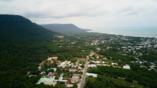 Ham Ninh Hotel | The May Phu Quoc Homestay