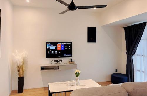 Central Seberang Perai House | The Minimalist Luxe ` 4Room 10Pax ` Bukit Mertajam