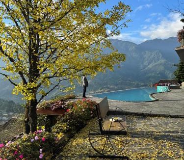 Sa Pa Resort | The Mong Village Resort & Spa