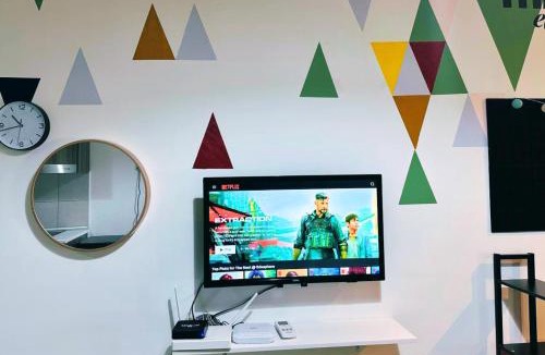 Cyberjaya Apartment | The Nest Studio with Wi-Fi Netflix