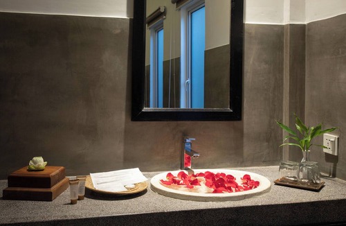 Wat Bo Area Hotel | The Oasis Harbor