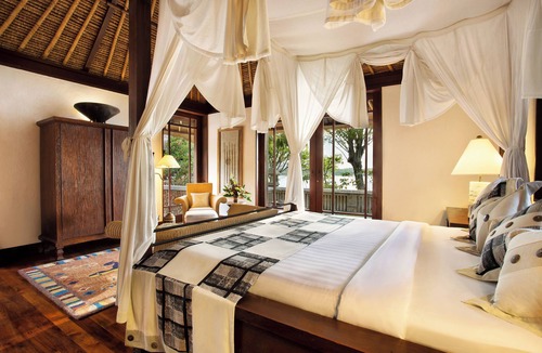 Sigar Penjalin Hotel | The Oberoi Beach Resort, Lombok