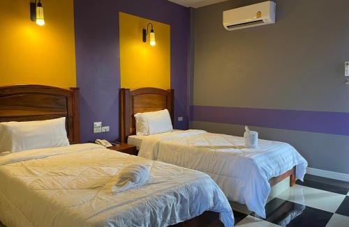Kamphaeng Saen Cabin | The Palm Resort Kampeang Saen