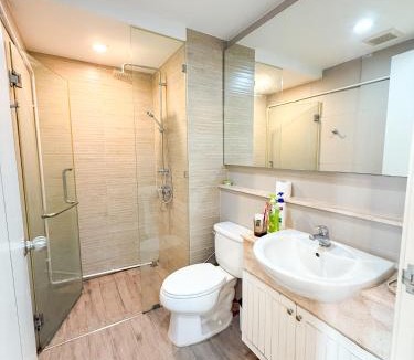 Saen Suk Apartment | The Patio top floor by BHB Bangsaen