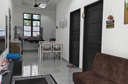 Kota Bharu House | The Pesona Beach House