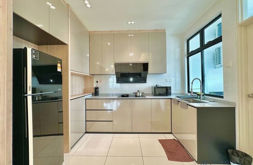 Taman Bukit Mewah Condo | The Platino Paradigm Mall by Stayrene
