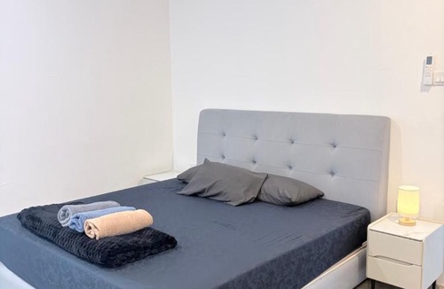 Taman Charming Apartment | The Podium Simple Style 3B2R 1 mins to AEON MALL