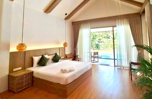 Khanong Phra Resort | The Poom Cafe Resort Khao Yai