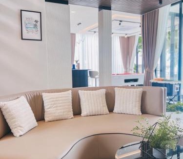 Rayong Villa | The Present Samed pool villa
