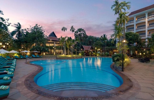 Siem Reap Hotel | THE PRIVILEGE FLOOR by Borei Angkor