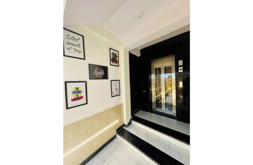 Delhi Cantonment Apartment | The Puzzle by Prahar Homes 7