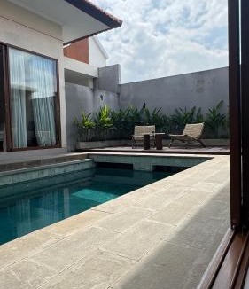 Cemagi Villa | The R Villa Talang - Brand New Near Beach & Stunning Sunsets
