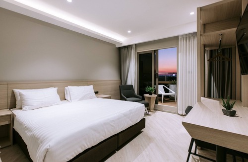 Nai Mueang Hotel | The Rich Hotel Korat