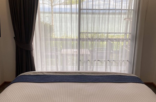 Champasak Hotel | The Riviera Champasak