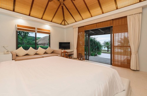 Koh Rong Hotel | The Royal Sands Koh Rong