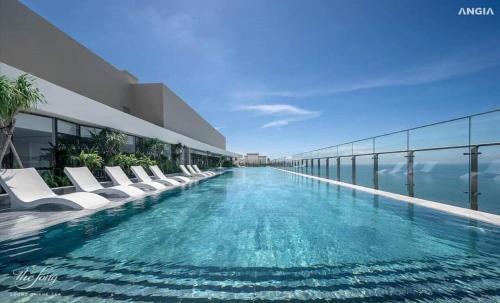 Thang Tam Apartment | The Sóng Luxury Condotel Vũng Tàu - Dori's House