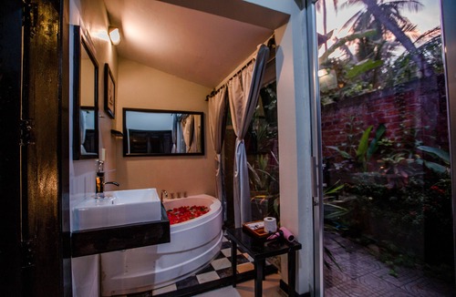 Svay Pao Hotel | The Sanctuary Villa Battambang